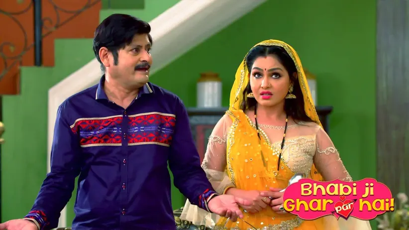 Teeka and friends threaten Tiwari - Bhabi Ji Ghar Par Hai