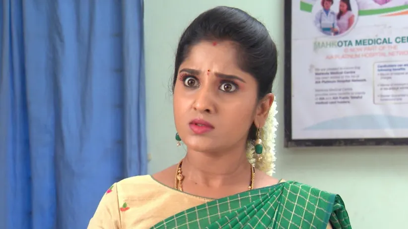 The doctor recognises Nithya - Kalyana Vaibhogam