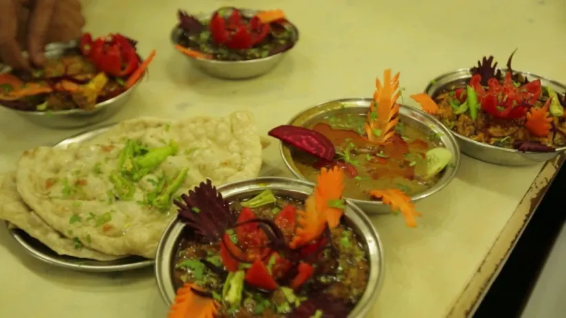 Chef Ranveer Brar continues to explore Hyderabad food - The Great India Rasoi Season 2