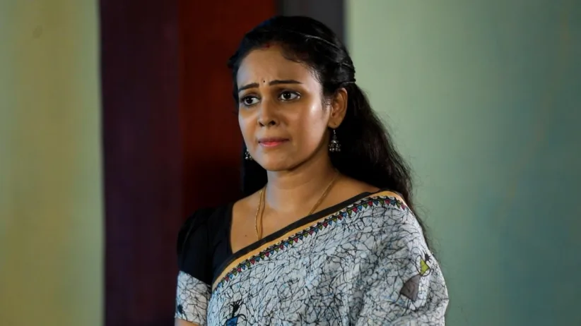 Abhirami is Shocked to See Lakshmi