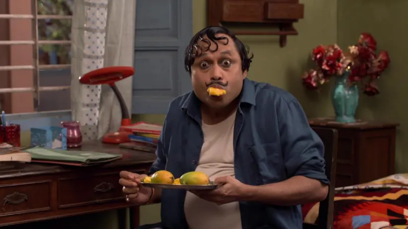 Happu swallows a mango seed - Happu Ki Ultan Paltan