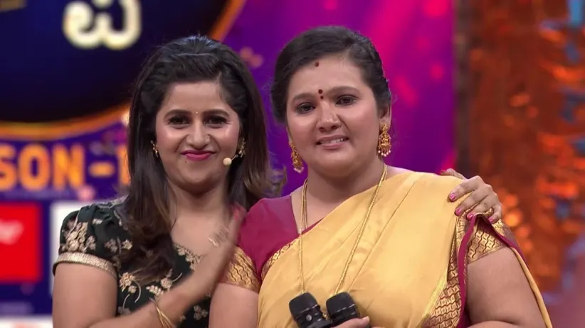 A wonderful performance by Srinidhi and Giri - Sa Re Ga Ma Pa - Season 17