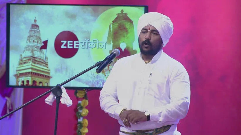 Purushottam Maharaj's melodious 'kirtan' - Man Mandira
