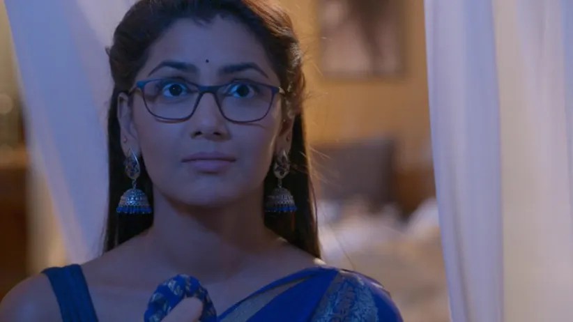 Prachi Gets a Job - Iniya Iru Malargal