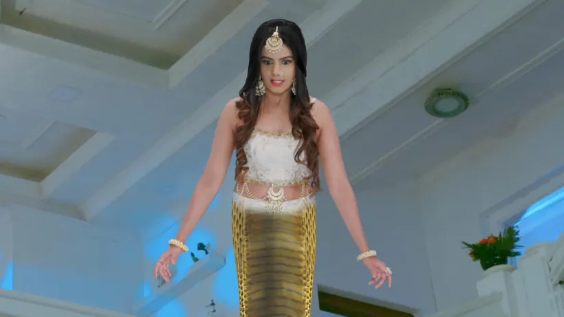 Digvijay gets scared on dreaming about Naagini - Naagini 2