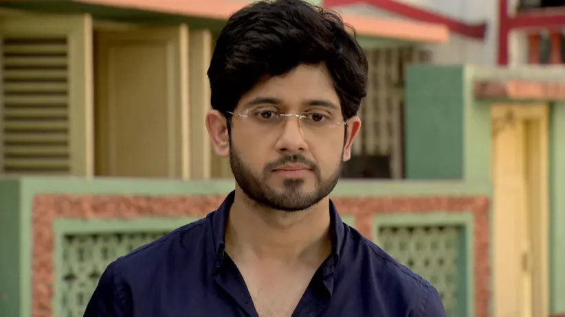 Siddhartha and Mithai depart for Susmita and Animesh's house - Mithai