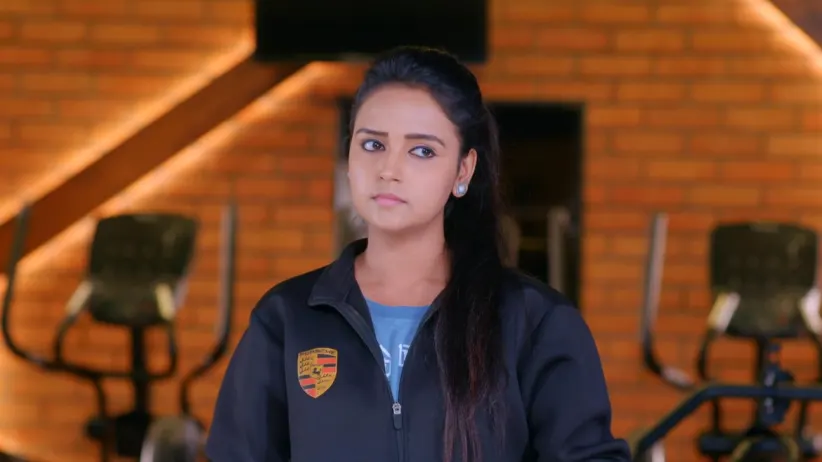 Vedanth confronts Dhruva - Gattimela