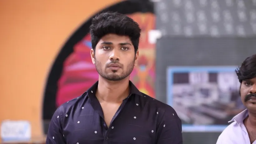 Abhirami is welcomed - Rettai Roja