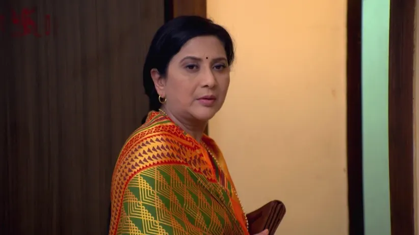 Asawari returns the cheque to Abhijit