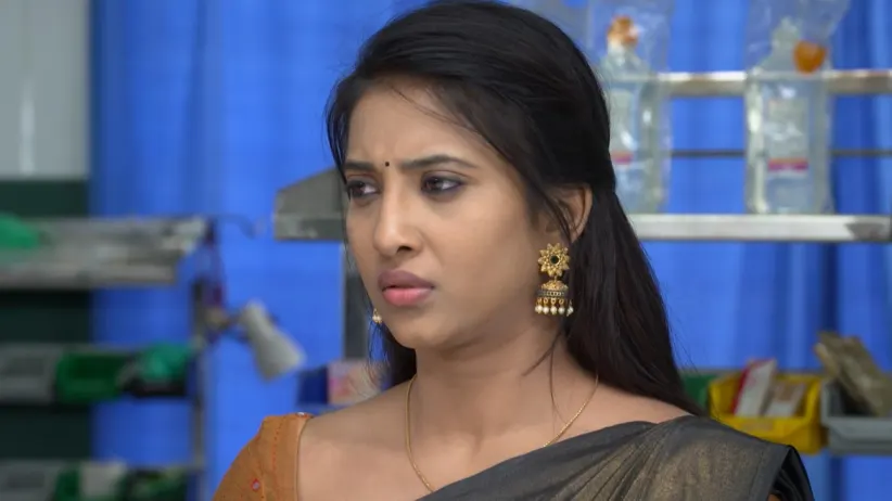 Vasundhara’s struggle to save Thulasi - Gokulathil Seethai