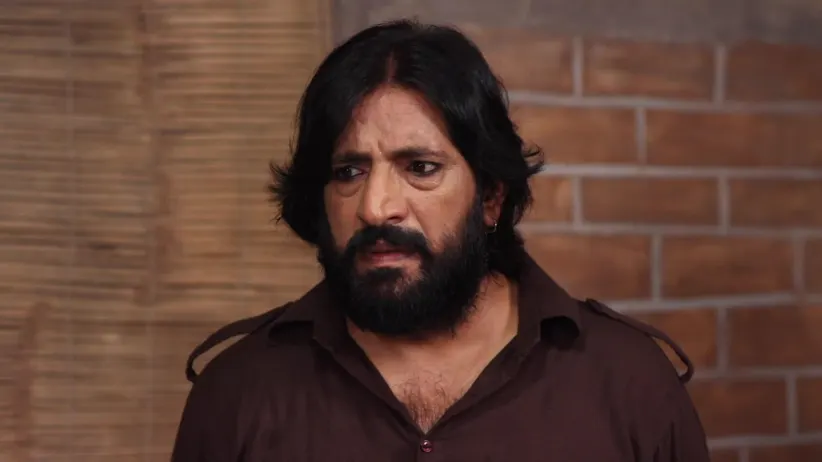 Hukum gets manipulated - Kamli Ishq Di