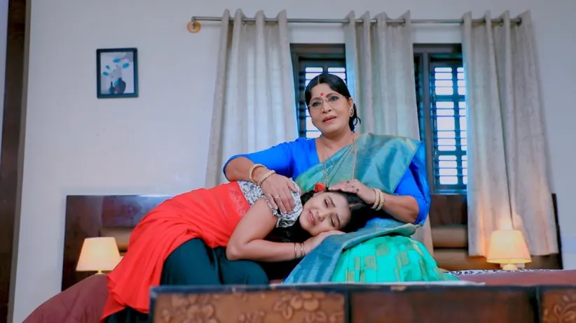 Will Kamali stop Chandru from eating the medicine?
