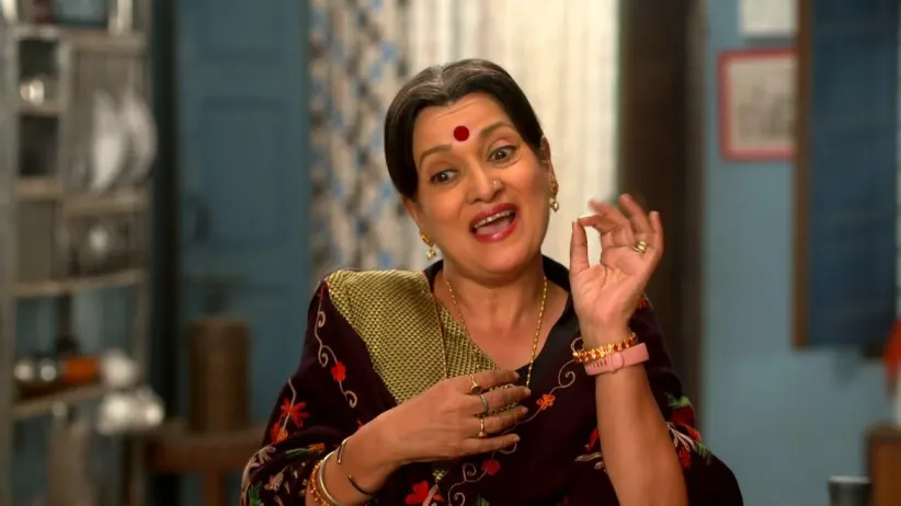 Rajesh finds a gold coin in the backyard – Happu Ki Ultan Paltan