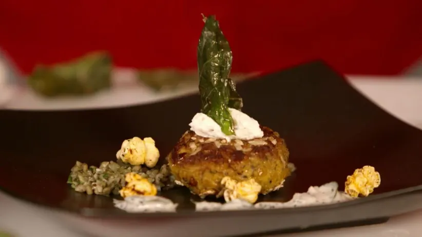 Gautam and Ranveer explore The Naulakha Palace - Food Tripping