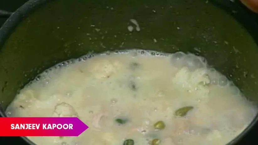 Gobi Korma by Sanjeev Kapoor - Khana Khazana