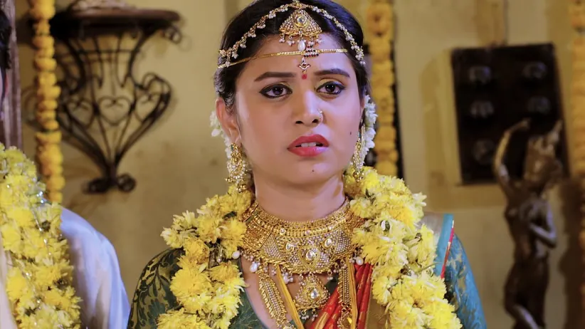 Trinayani - March 13, 2020 - Webisode