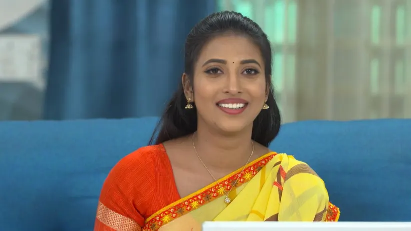 Vasundhara lies to Meenakshi - Gokulathil Seethai