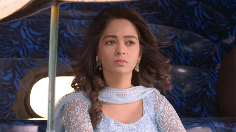 Rhea puts Prachi's life in danger - Kumkum Bhagya