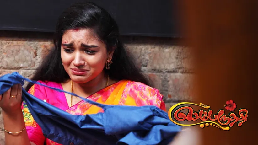Akhila praises Parvathy - Sembaruthi