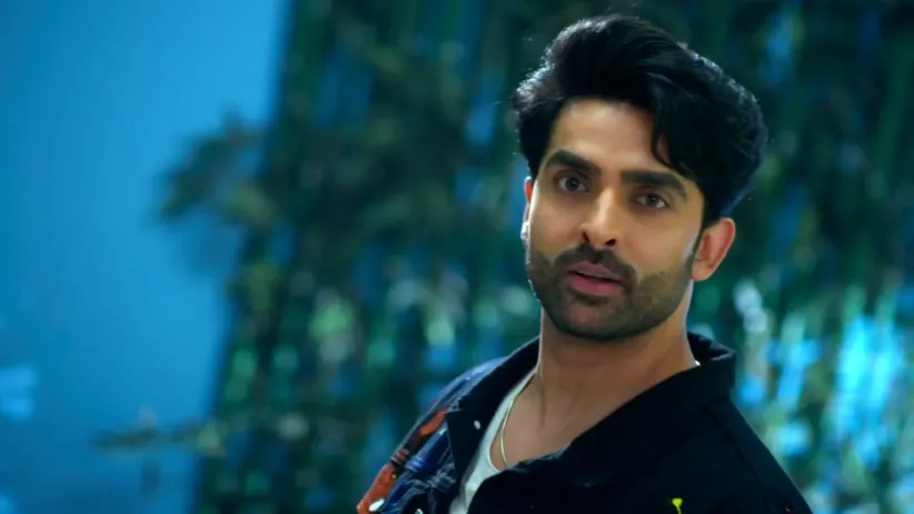Jogi tries to reason with Rupa - Teri Meri Ikk Jindri