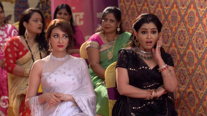 Kalavati disturbs Tiwari and Vibhuti's life - Bhabi Ji Ghar Par Hai