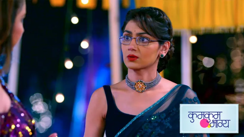Pallavi speaks rudely to Pragya - Kumkum Bhagya