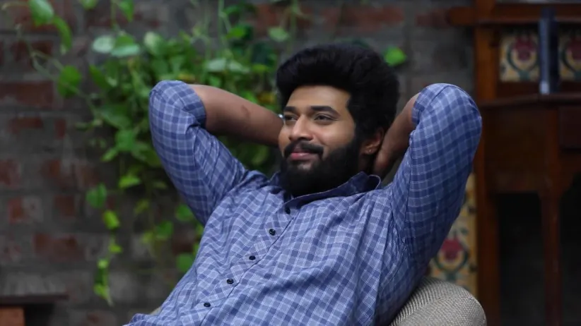 Akhila suspects Vanaja - Sembaruthi