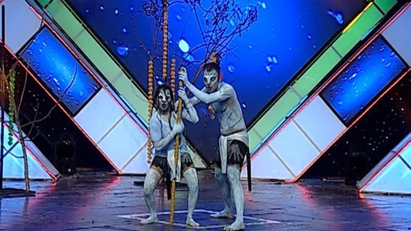 Sweety's impersonation of Amitabh Bachchan - DOD Super Moms S2