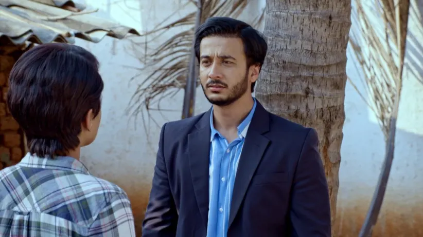 Divya suspects that Karthik may be with Sathya - Sathya