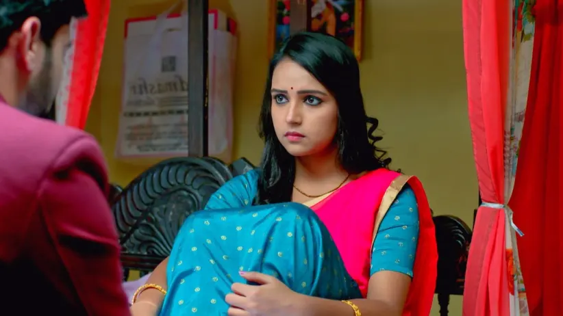 Suhasini suggests a marriage proposal for Amulya - Gattimela