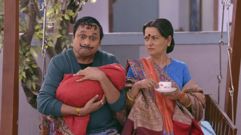 Amma finds a suitable groom for Kat - Happu Ki Ultan Paltan