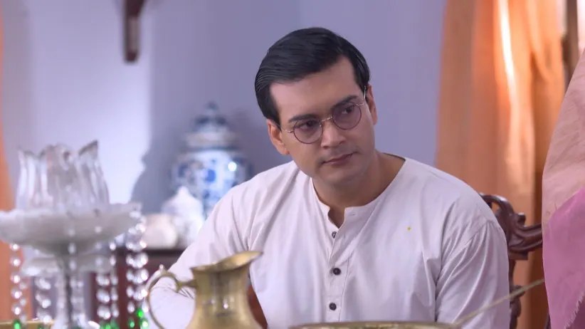 Dilip expresses his doubts - Netaji
