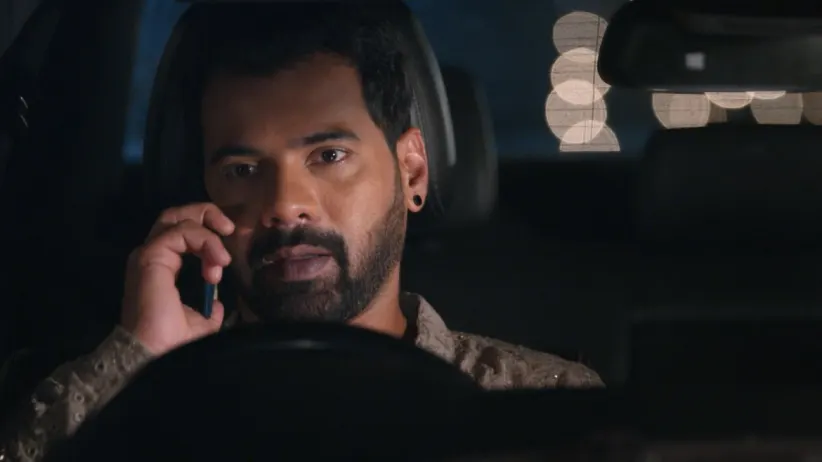 Abhi Saves Purab - Iniya Iru Malargal