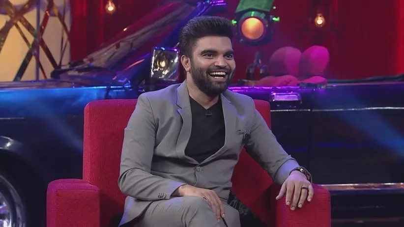 Tarun Bhaskar and Priyadarshi on the show - Konchem Touchlo Unte Cheptha Season 4