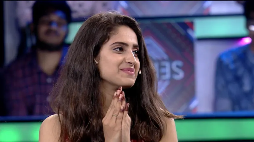 Ayesha and Sandhya play the games - Genes Season 9