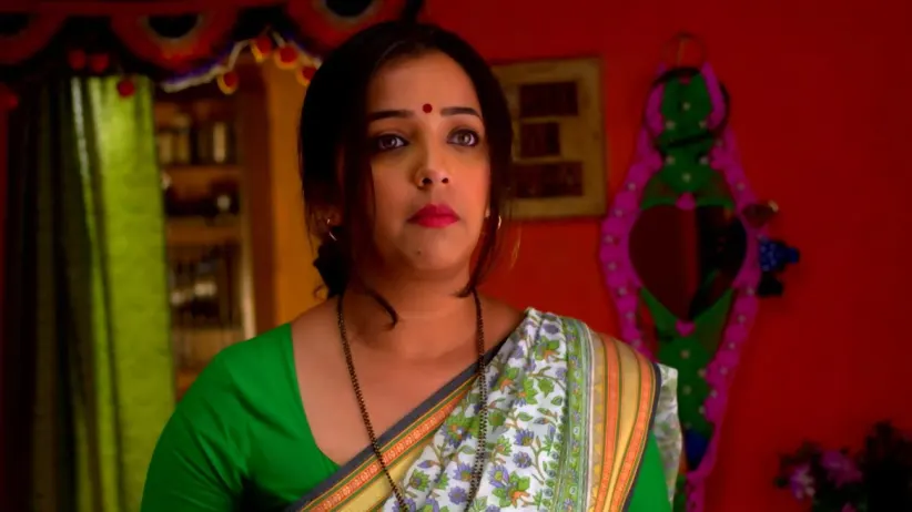 Shewanta arrives at Anna’s house - Raat Ka Khel Saara