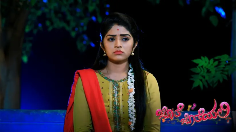 Pushpa reads the note given by Aryavardhan to Anu - Jothe Jotheyali