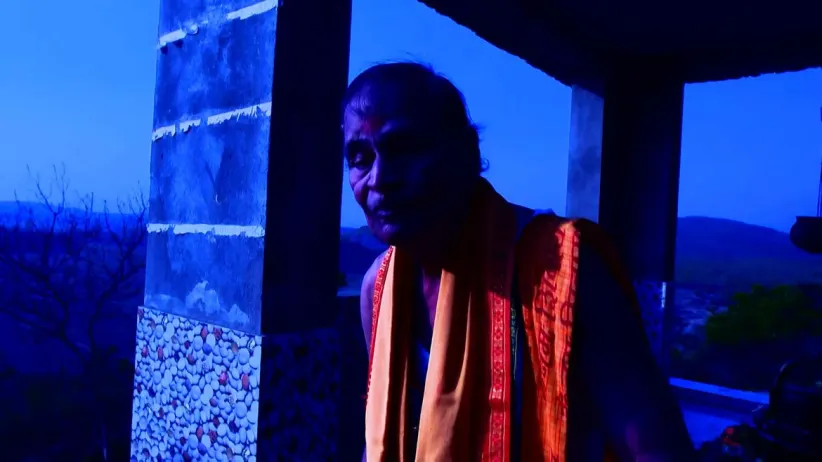 Kuhu loses consciousness - Hey Prabhu