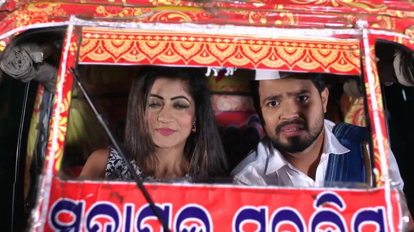 Bhadra enquires about Prabhu - Hey Prabhu