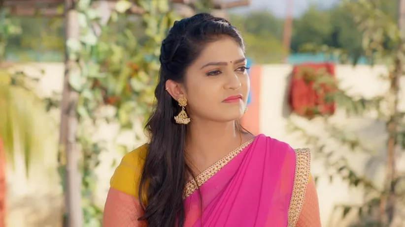 Kalyani reveals that Anupama adopted her - Inti Guttu