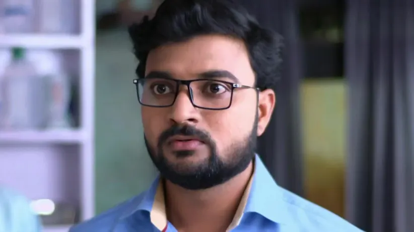 Jana comes to Dr Ajit Kumar for treatment - Devmanus