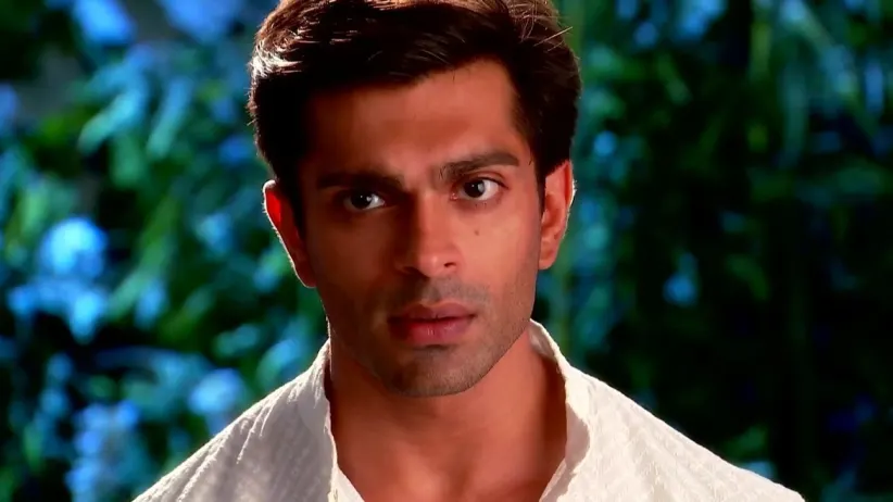 Asad's decision hurts Dilshad - Qubool Hai