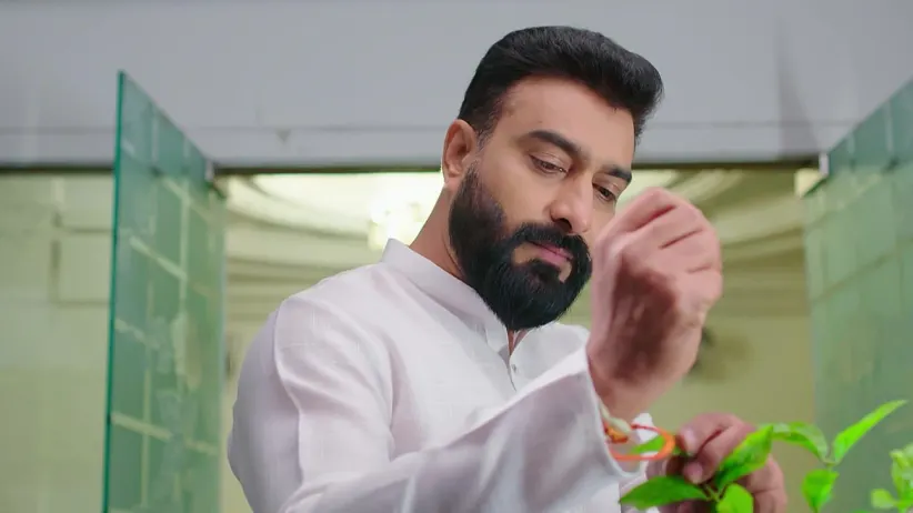 Arya recalls moments spent with Anu - Prema Entha Madhuram