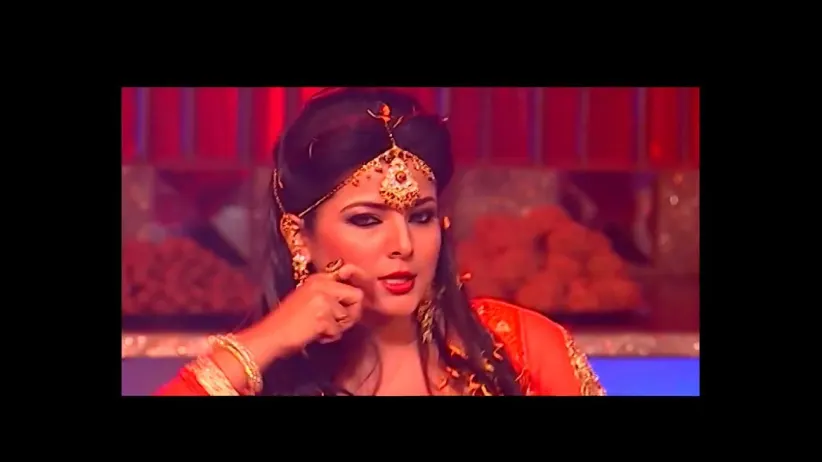 Smriti's performance awe-inspires the audience - Basant Utsav Mashup