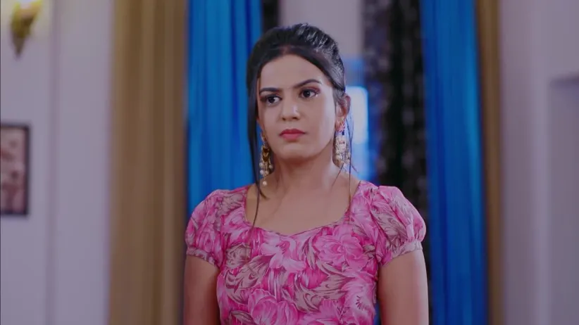 Shivani decides to accept Trishul's proposal - Naagini 2