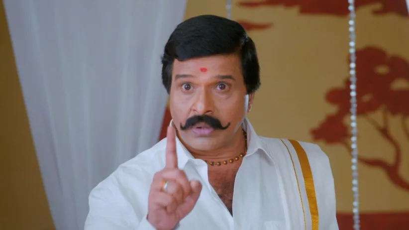 Veeraya Deva Invites Akhila for Jaanu's Engagement - Paaru