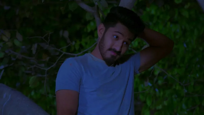 Trishul’s mother scolds him - Nagini