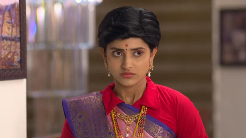 Anita Mocks Sathya - Sathya