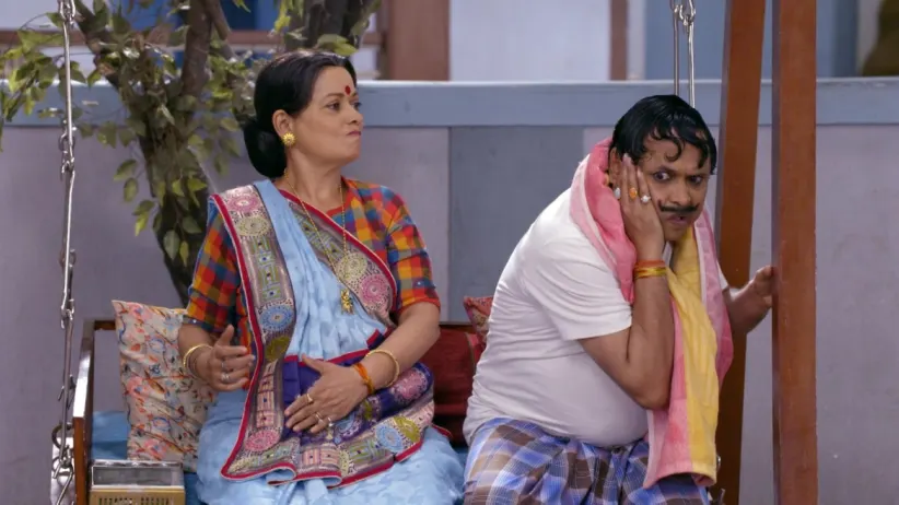 Rajesh’s cousin to pay her a visit - Happu Ki Ultan Paltan