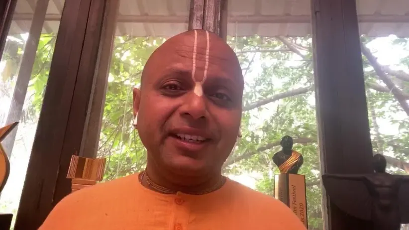 Insightful session with Gaur Gopal Das - Supermoon Live to Home